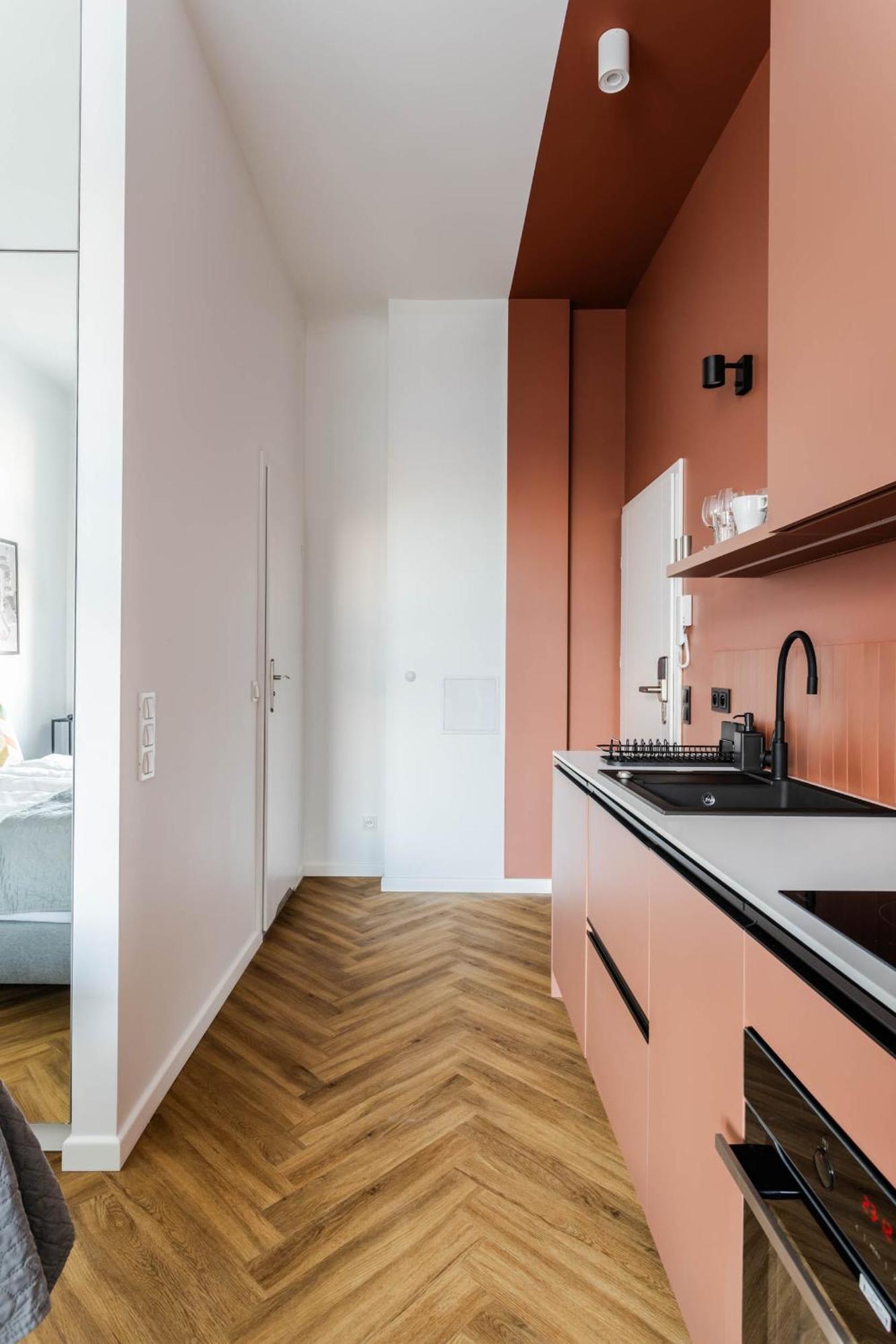 Nowoczesne I Stylowe Studia Very Berry W Poznaniu By Noclegi Renters 외부 사진