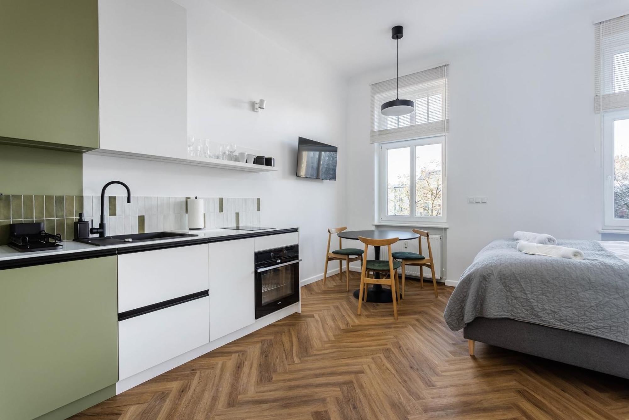 Nowoczesne I Stylowe Studia Very Berry W Poznaniu By Noclegi Renters 외부 사진